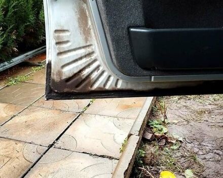 ВАЗ 2110 2005 у Мерефа на Automoto.ua Сірий ВАЗ 2110, об'ємом двигуна 1.6 л та пробігом 202 тис. км за 1800 $, фото 12 на Automoto.ua