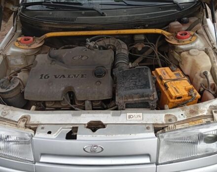 Серый ВАЗ 2110, объемом двигателя 0 л и пробегом 271 тыс. км за 2000 $, фото 5 на Automoto.ua