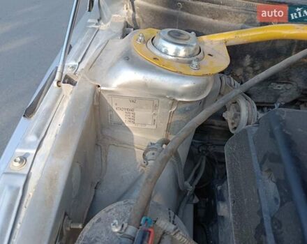 Сірий ВАЗ 2110, об'ємом двигуна 1.6 л та пробігом 250 тис. км за 1800 $, фото 12 на Automoto.ua