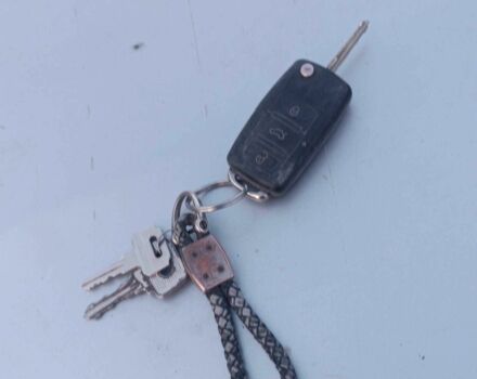 ВАЗ 2110 2005 у Києві на Automoto.ua Сірий ВАЗ 2110, об'ємом двигуна 1.6 л та пробігом 108 тис. км за 950 $, фото 2 на Automoto.ua