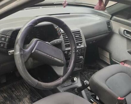 Серый ВАЗ 2110, объемом двигателя 1.6 л и пробегом 235 тыс. км за 1650 $, фото 3 на Automoto.ua