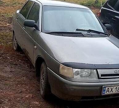 Серый ВАЗ 2110, объемом двигателя 1.6 л и пробегом 314 тыс. км за 1650 $, фото 4 на Automoto.ua