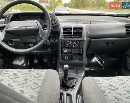 Сірий ВАЗ 2110, об'ємом двигуна 1.6 л та пробігом 215 тис. км за 2390 $, фото 13 на Automoto.ua