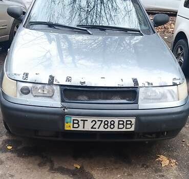 Серый ВАЗ 2110, объемом двигателя 1.6 л и пробегом 235 тыс. км за 1650 $, фото 2 на Automoto.ua