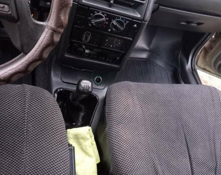 Сірий ВАЗ 2110, об'ємом двигуна 1.6 л та пробігом 170 тис. км за 2650 $, фото 4 на Automoto.ua