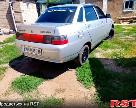 Серый ВАЗ 2110, объемом двигателя 1.6 л и пробегом 327 тыс. км за 1300 $, фото 3 на Automoto.ua