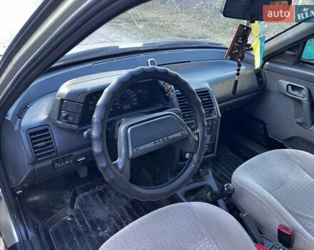 Серый ВАЗ 2110, объемом двигателя 1.6 л и пробегом 315 тыс. км за 1450 $, фото 9 на Automoto.ua