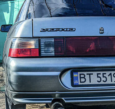 Сірий ВАЗ 2110, об'ємом двигуна 0 л та пробігом 230 тис. км за 1986 $, фото 5 на Automoto.ua