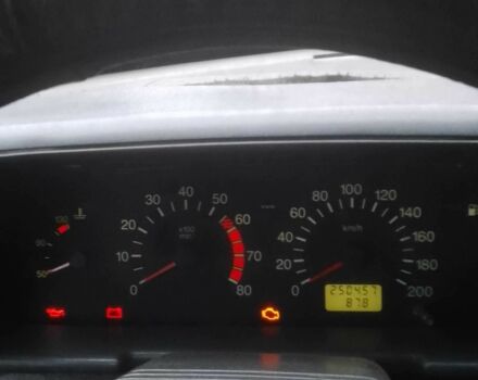 Серый ВАЗ 2110, объемом двигателя 1.6 л и пробегом 250 тыс. км за 1301 $, фото 2 на Automoto.ua