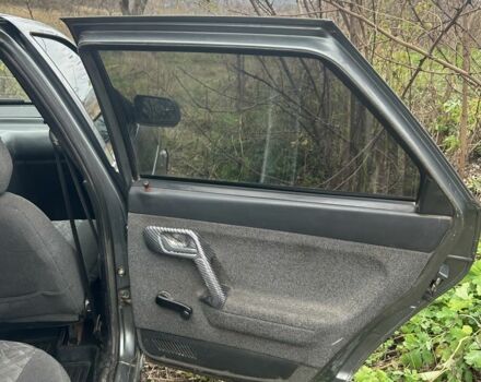 Серый ВАЗ 2110, объемом двигателя 1.6 л и пробегом 248 тыс. км за 1650 $, фото 7 на Automoto.ua