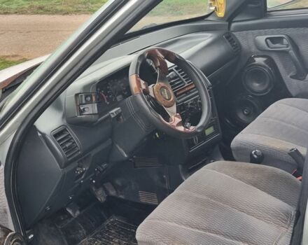Сірий ВАЗ 2110, об'ємом двигуна 1.6 л та пробігом 177 тис. км за 1250 $, фото 5 на Automoto.ua