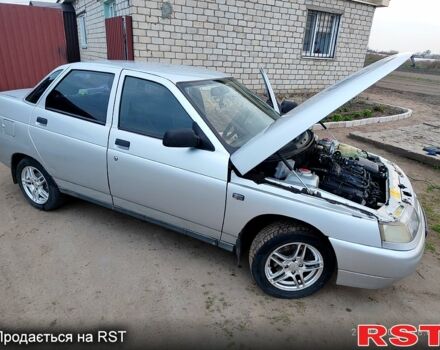 Серый ВАЗ 2110, объемом двигателя 1.6 л и пробегом 179 тыс. км за 2900 $, фото 4 на Automoto.ua