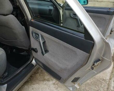 Серый ВАЗ 2110, объемом двигателя 1.6 л и пробегом 170 тыс. км за 1200 $, фото 5 на Automoto.ua