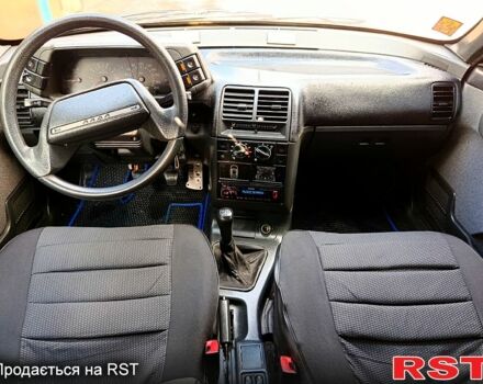 ВАЗ 2110 2005 в Кривом Роге на Automoto.ua Серый ВАЗ 2110, объемом двигателя 1.6 л и пробегом 175 тыс. км за 1900 $, фото 6 на Automoto.ua