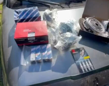 Сірий ВАЗ 2110, об'ємом двигуна 1.6 л та пробігом 330 тис. км за 1550 $, фото 2 на Automoto.ua