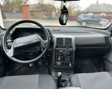 Серый ВАЗ 2110, объемом двигателя 1.6 л и пробегом 180 тыс. км за 1800 $, фото 8 на Automoto.ua