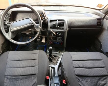 Сірий ВАЗ 2110, об'ємом двигуна 1.6 л та пробігом 176 тис. км за 1982 $, фото 17 на Automoto.ua