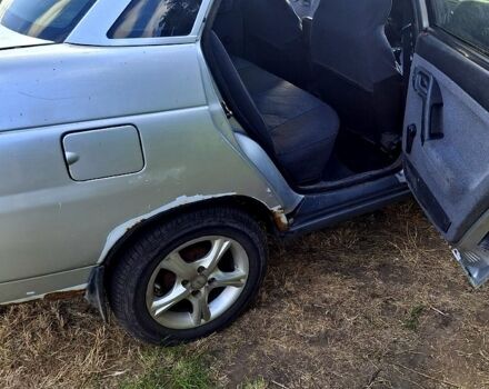 Серый ВАЗ 2110, объемом двигателя 1.6 л и пробегом 265 тыс. км за 1100 $, фото 6 на Automoto.ua