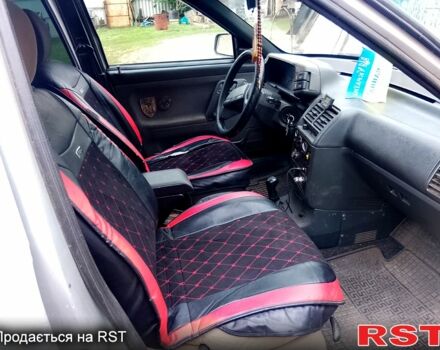 Серый ВАЗ 2110, объемом двигателя 1.6 л и пробегом 327 тыс. км за 1300 $, фото 1 на Automoto.ua