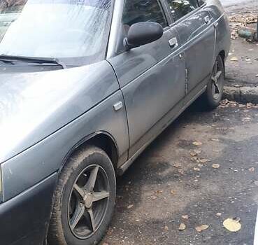 Серый ВАЗ 2110, объемом двигателя 1.6 л и пробегом 235 тыс. км за 1650 $, фото 1 на Automoto.ua