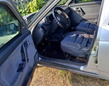 Серый ВАЗ 2110, объемом двигателя 1.6 л и пробегом 265 тыс. км за 1100 $, фото 5 на Automoto.ua