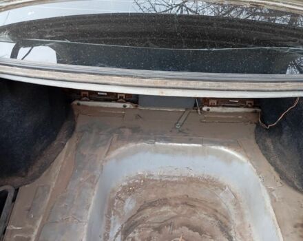 Серый ВАЗ 2110, объемом двигателя 0 л и пробегом 271 тыс. км за 2000 $, фото 4 на Automoto.ua