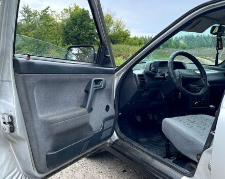 Серый ВАЗ 2110, объемом двигателя 1.6 л и пробегом 246 тыс. км за 2500 $, фото 3 на Automoto.ua