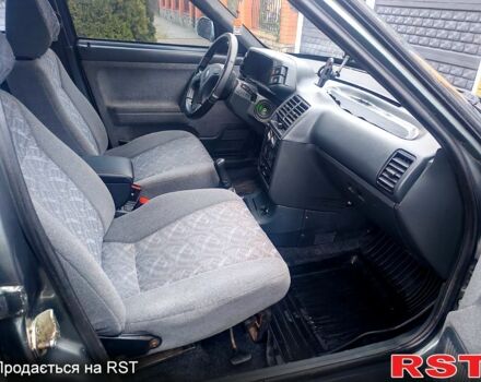 Серый ВАЗ 2110, объемом двигателя 1.6 л и пробегом 180 тыс. км за 2600 $, фото 9 на Automoto.ua