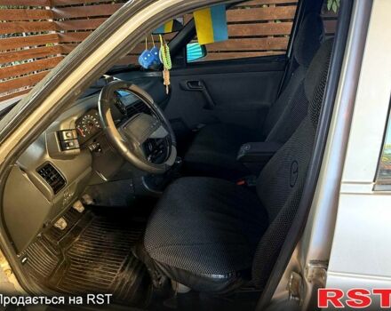 Сірий ВАЗ 2110, об'ємом двигуна 1.6 л та пробігом 160 тис. км за 2350 $, фото 5 на Automoto.ua