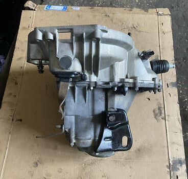 Серый ВАЗ 2110, объемом двигателя 1.6 л и пробегом 245 тыс. км за 2000 $, фото 13 на Automoto.ua