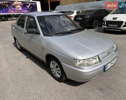 Сірий ВАЗ 2110, об'ємом двигуна 1.6 л та пробігом 193 тис. км за 2750 $, фото 3 на Automoto.ua