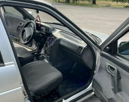 Серый ВАЗ 2110, объемом двигателя 1.6 л и пробегом 150 тыс. км за 2200 $, фото 6 на Automoto.ua