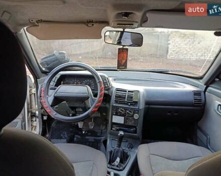 Сірий ВАЗ 2110, об'ємом двигуна 1.62 л та пробігом 350 тис. км за 1649 $, фото 10 на Automoto.ua