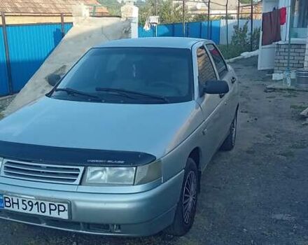 Серый ВАЗ 2110, объемом двигателя 1.6 л и пробегом 200 тыс. км за 3000 $, фото 2 на Automoto.ua