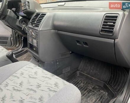 Серый ВАЗ 2110, объемом двигателя 1.6 л и пробегом 134 тыс. км за 1950 $, фото 13 на Automoto.ua