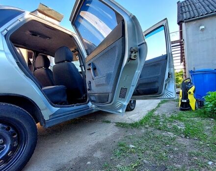 Сірий ВАЗ 2110, об'ємом двигуна 1.6 л та пробігом 193 тис. км за 2000 $, фото 5 на Automoto.ua