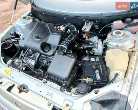 Сірий ВАЗ 2110, об'ємом двигуна 1.6 л та пробігом 127 тис. км за 2500 $, фото 41 на Automoto.ua