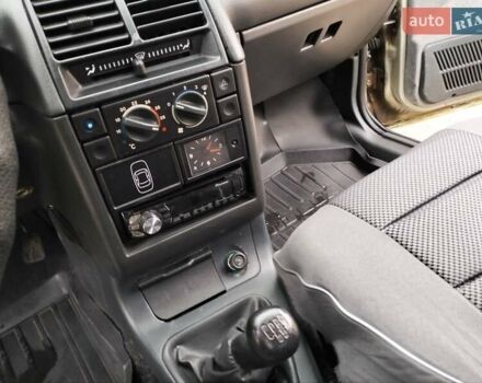 Сірий ВАЗ 2110, об'ємом двигуна 1.6 л та пробігом 77 тис. км за 2999 $, фото 5 на Automoto.ua