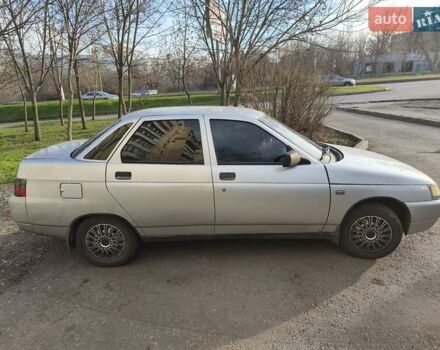 Сірий ВАЗ 2110, об'ємом двигуна 1.6 л та пробігом 195 тис. км за 2400 $, фото 3 на Automoto.ua