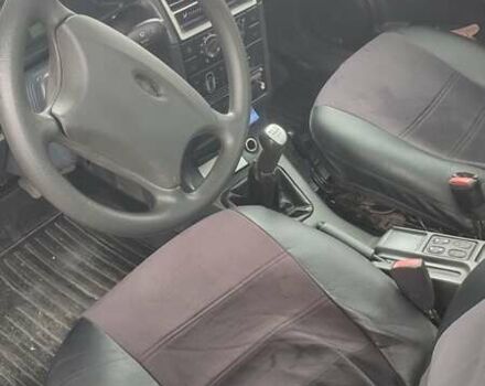Сірий ВАЗ 2110, об'ємом двигуна 1.6 л та пробігом 300 тис. км за 2400 $, фото 4 на Automoto.ua