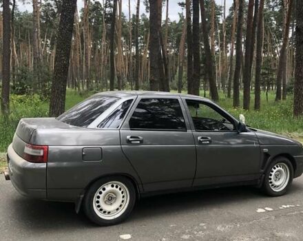 Серый ВАЗ 2110, объемом двигателя 1.6 л и пробегом 220 тыс. км за 3000 $, фото 4 на Automoto.ua