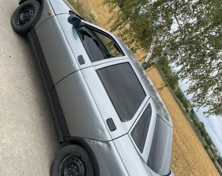 Сірий ВАЗ 2110, об'ємом двигуна 1.6 л та пробігом 230 тис. км за 999 $, фото 2 на Automoto.ua