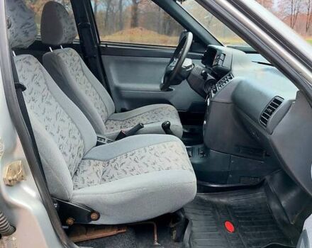 Сірий ВАЗ 2110, об'ємом двигуна 1.6 л та пробігом 127 тис. км за 2500 $, фото 27 на Automoto.ua