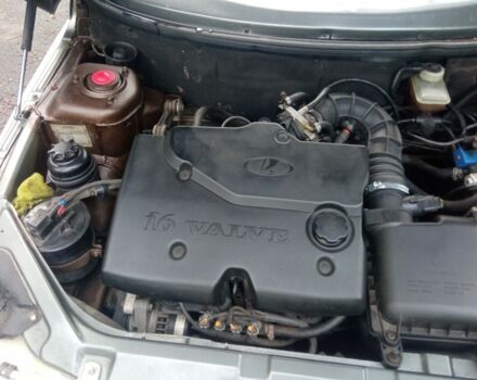 Серый ВАЗ 2110, объемом двигателя 1.6 л и пробегом 285 тыс. км за 2500 $, фото 10 на Automoto.ua