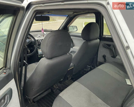 Сірий ВАЗ 2110, об'ємом двигуна 1.6 л та пробігом 163 тис. км за 2600 $, фото 19 на Automoto.ua