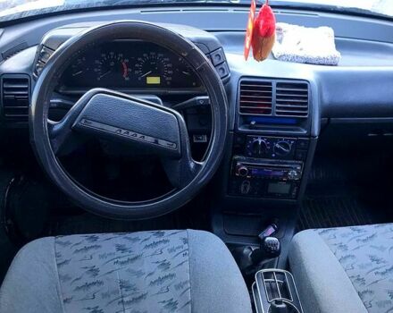 Серый ВАЗ 2110, объемом двигателя 1.6 л и пробегом 323 тыс. км за 950 $, фото 2 на Automoto.ua