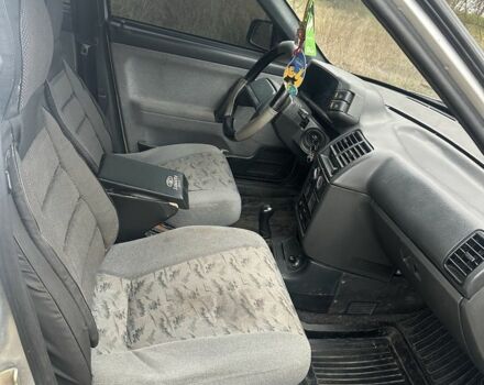 Серый ВАЗ 2110, объемом двигателя 1.6 л и пробегом 190 тыс. км за 1100 $, фото 6 на Automoto.ua