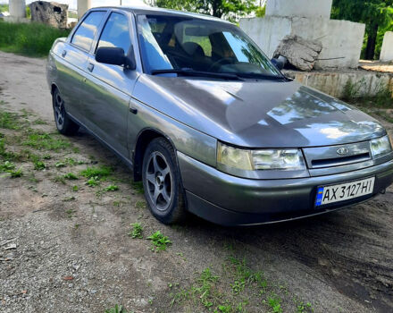 Серый ВАЗ 2110, объемом двигателя 1.6 л и пробегом 259 тыс. км за 1400 $, фото 1 на Automoto.ua