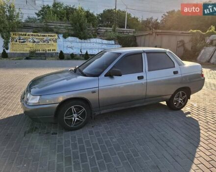 Серый ВАЗ 2110, объемом двигателя 1.6 л и пробегом 217 тыс. км за 2200 $, фото 15 на Automoto.ua