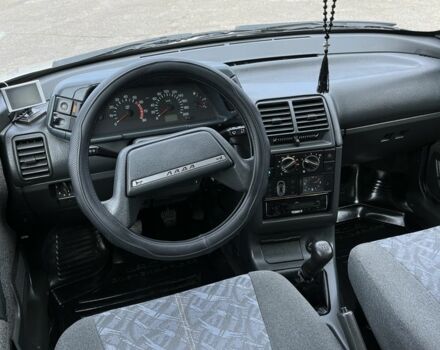 Сірий ВАЗ 2110, об'ємом двигуна 1.6 л та пробігом 105 тис. км за 2850 $, фото 5 на Automoto.ua